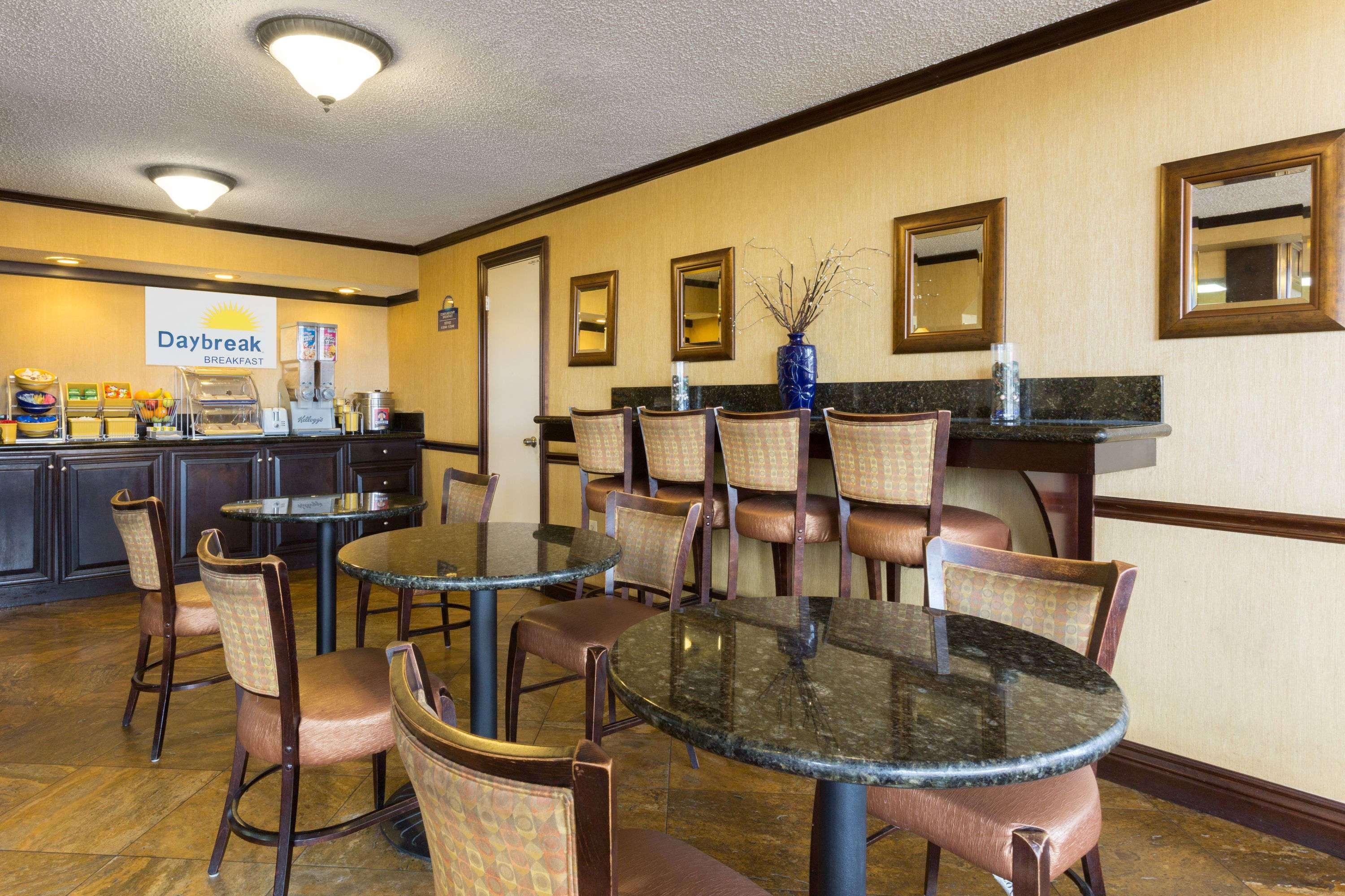 Days Inn & Suites By Wyndham Vicksburg Ngoại thất bức ảnh