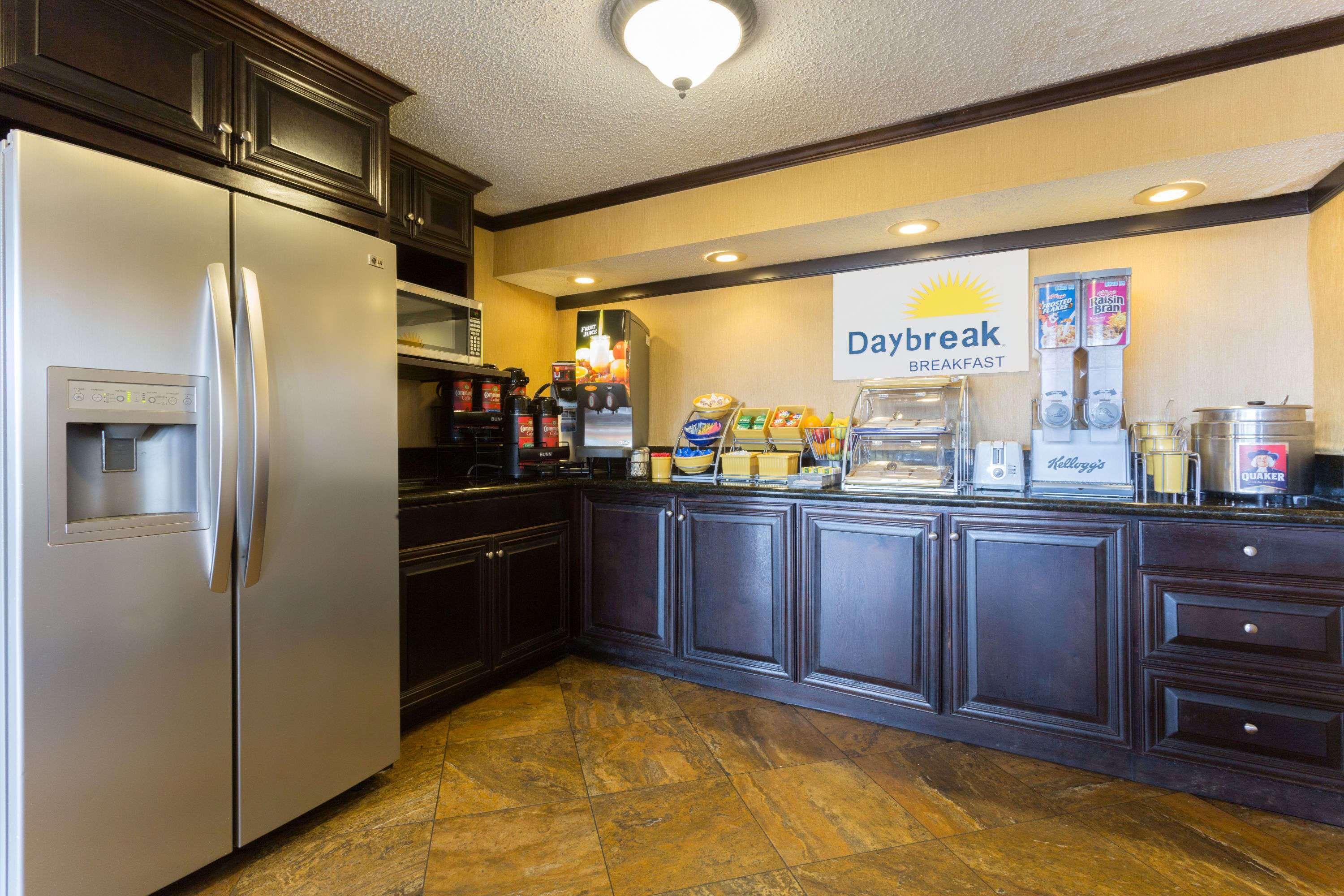 Days Inn & Suites By Wyndham Vicksburg Ngoại thất bức ảnh