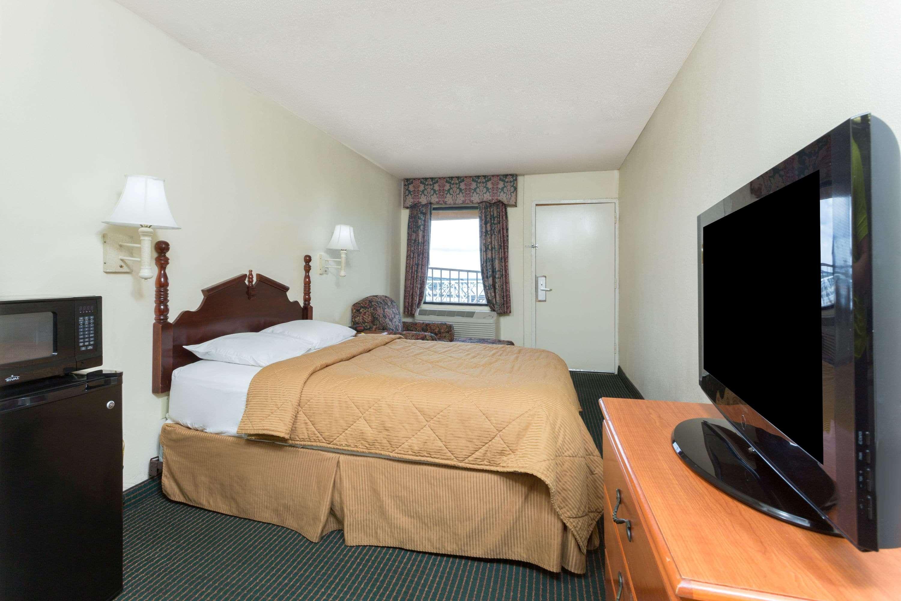 Days Inn & Suites By Wyndham Vicksburg Ngoại thất bức ảnh