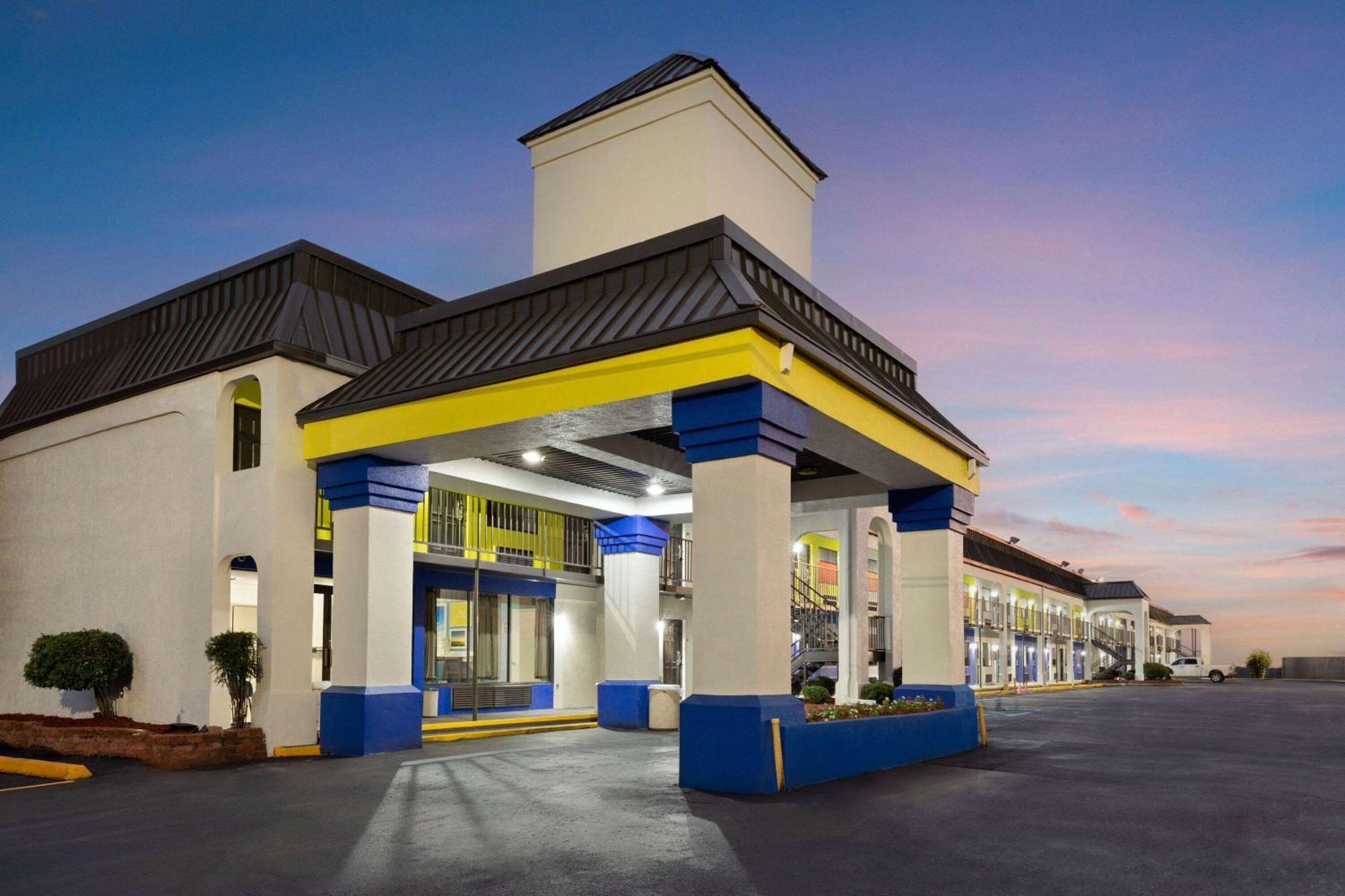 Days Inn & Suites By Wyndham Vicksburg Ngoại thất bức ảnh